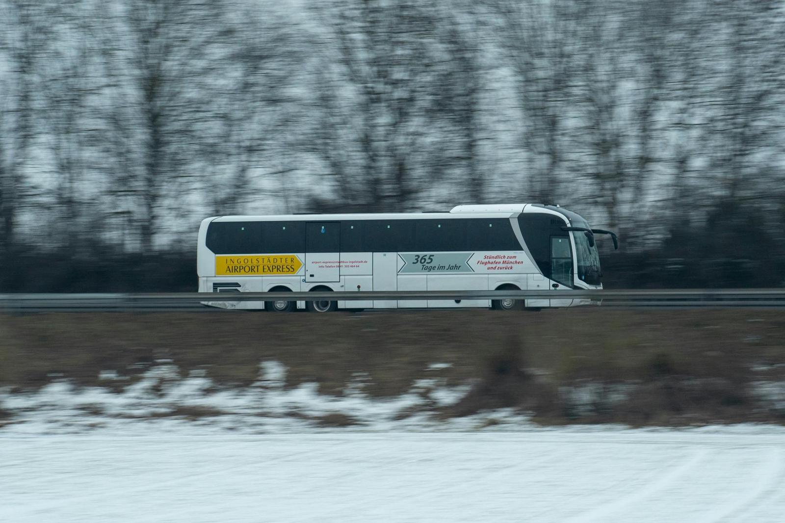 Auckland Airport hotels — free airport shuttles