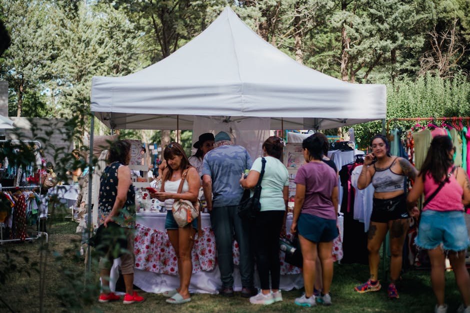 Grey Lynn Auckland — Saturday market park