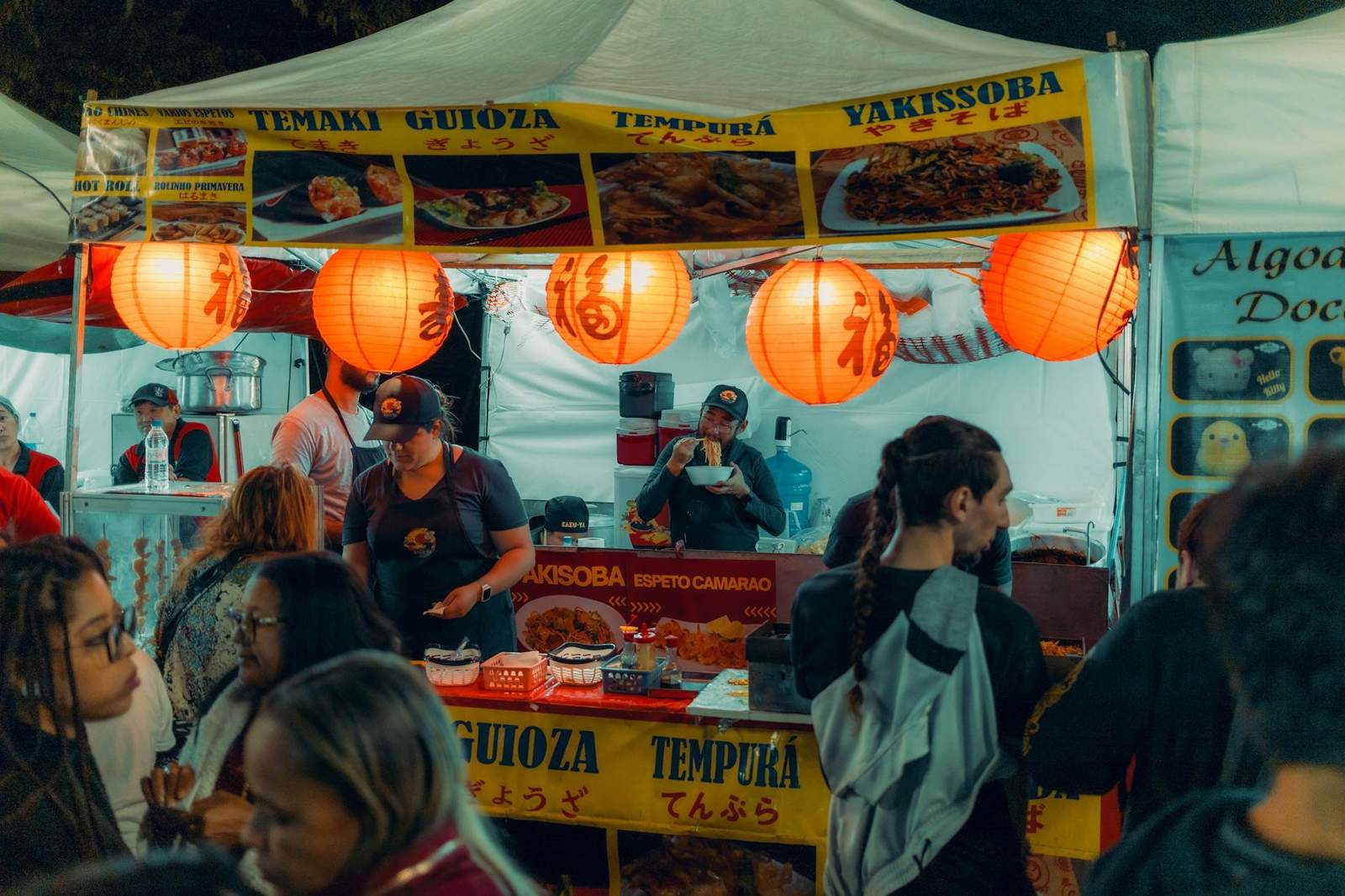 Auckland night markets — Asian food stalls