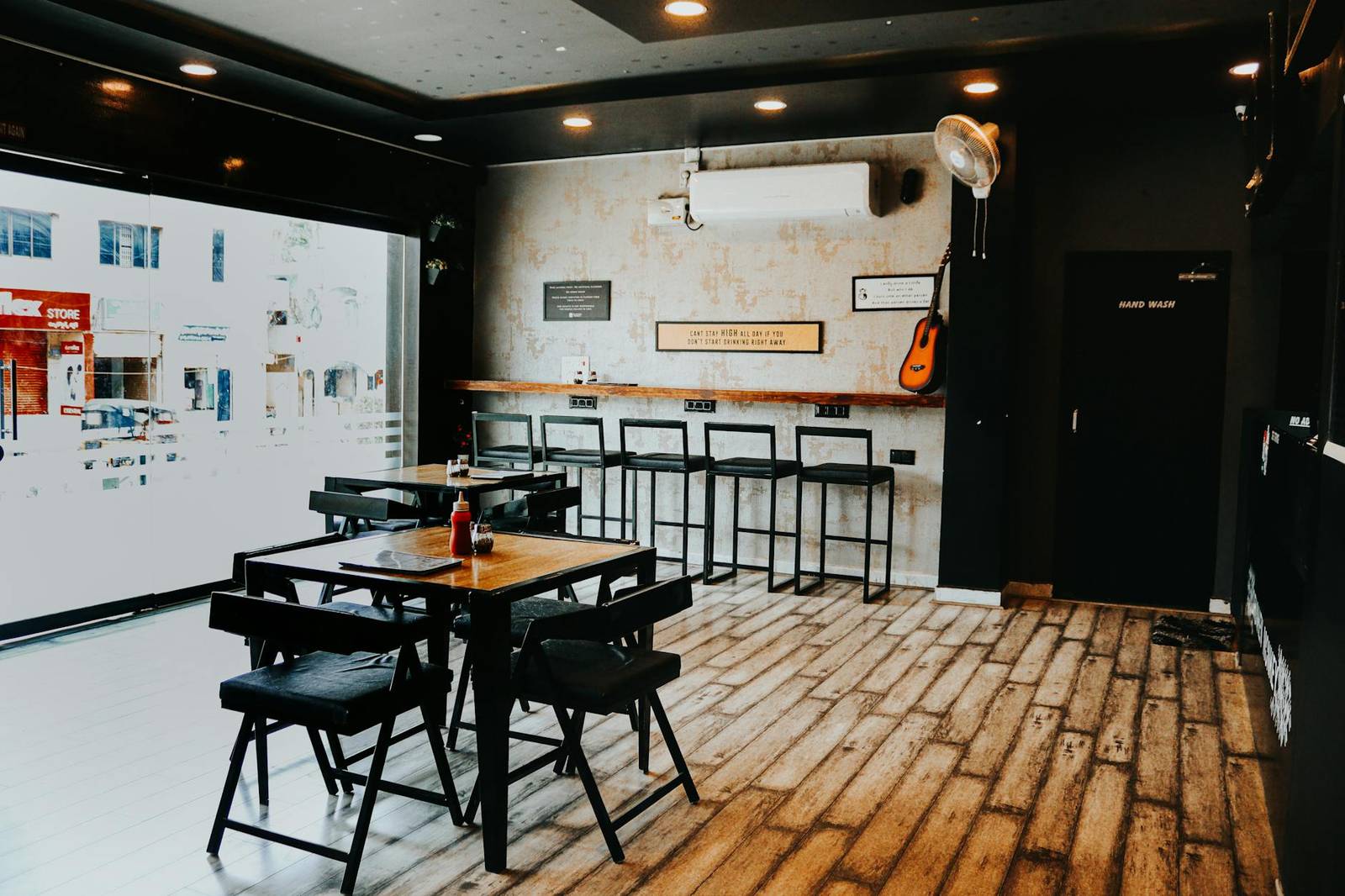 Auckland with teens — café brunch culture