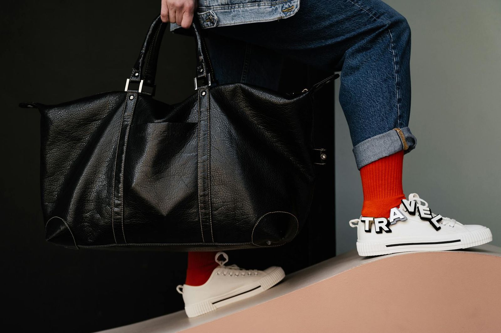 Auckland packing list — travel bag essentials