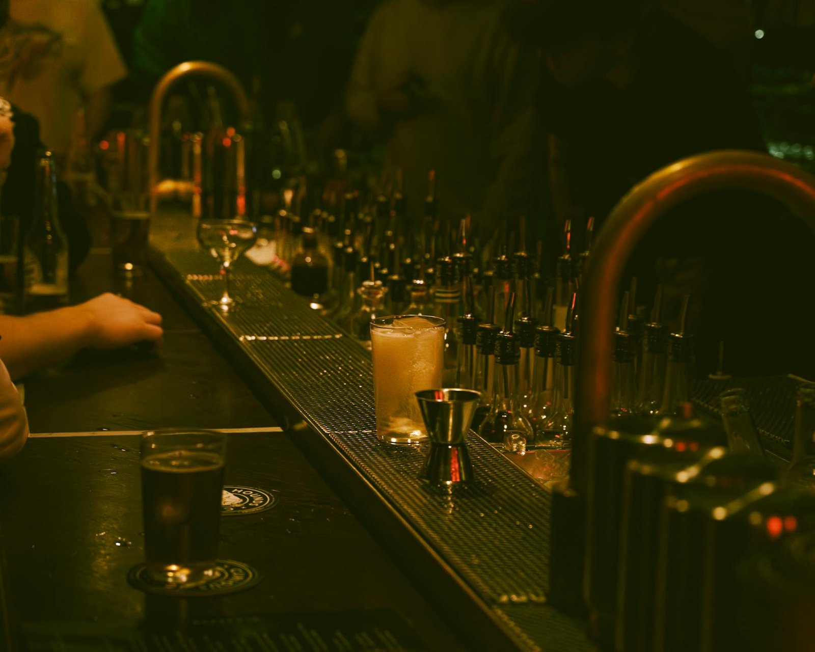 Best bars Ponsonby — late night scene