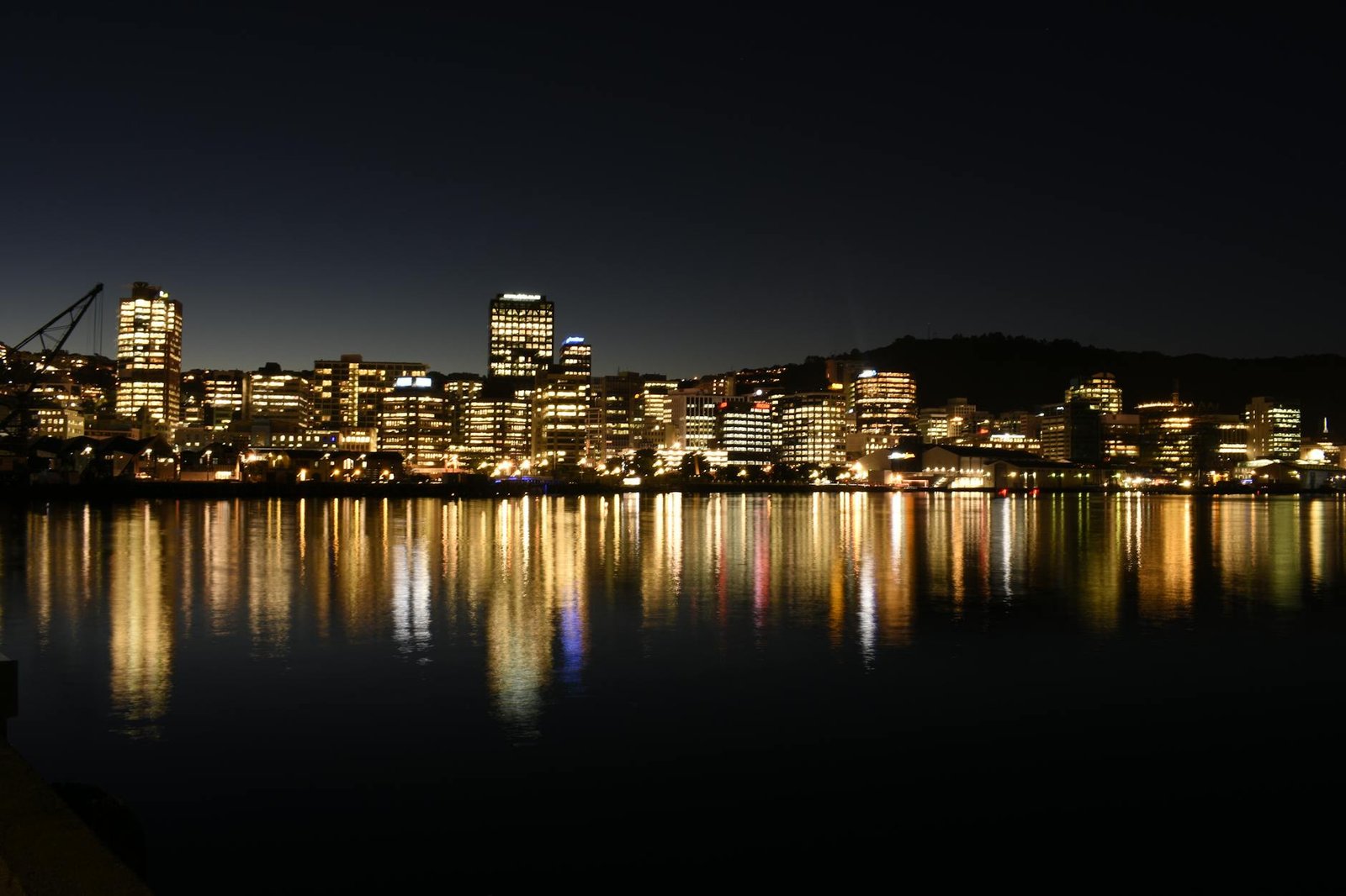Auckland vs Wellington — Wellington capital arts