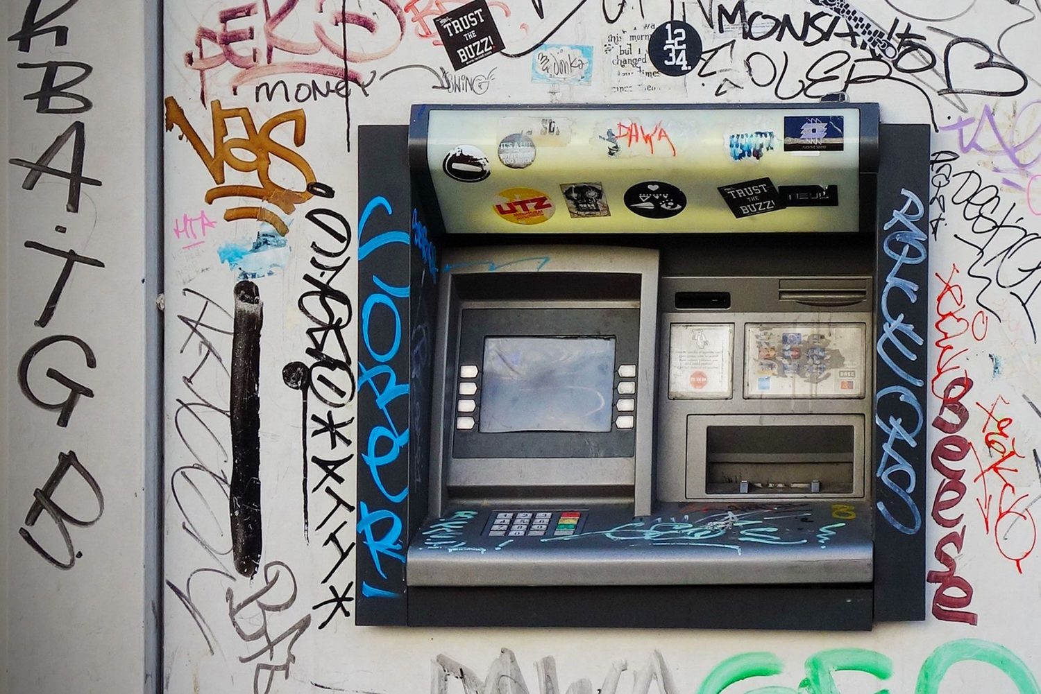 ATM in Auckland used to withdraw New Zealand dollars